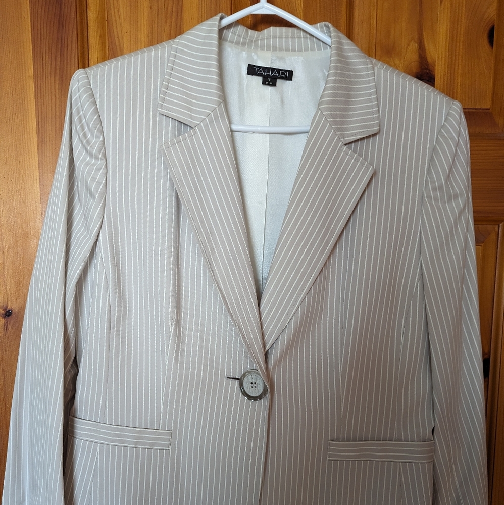 Tahari stripe suit jacket